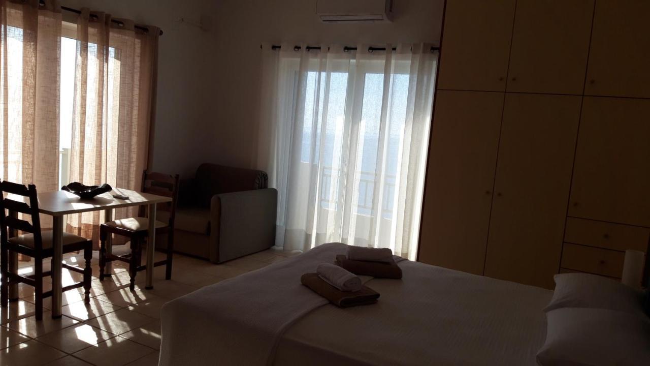 Villa Tzortzaki - Afroditi Tertsa Dış mekan fotoğraf
